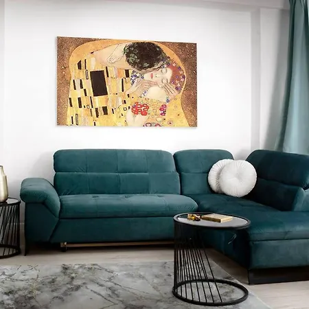 Leonardo - Unique Boutique In The Heart Of Apartment