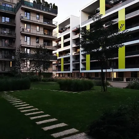 Apartment Leonardo - Unique Boutique In The Heart Of *